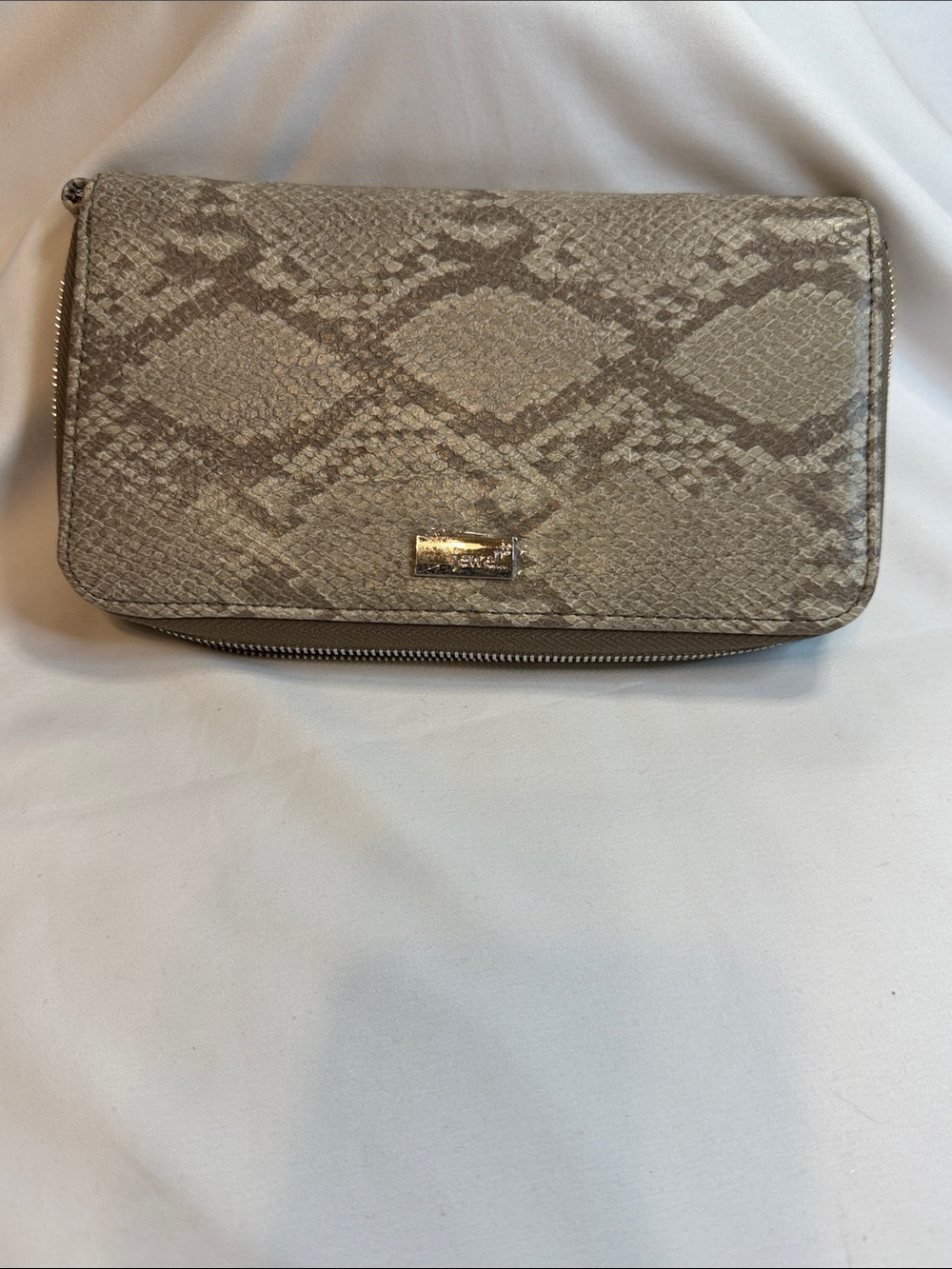 thirty-one Taupe Snake-Embossed Zip Wallet